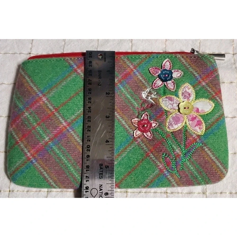 NESS Scotish Wool‎ Blend Makeup Bag Green Pink Tartan Floral Applique 8.5x5.5